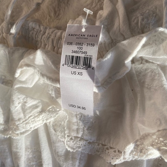 AE Ruffled Top - Picture 2 of 2